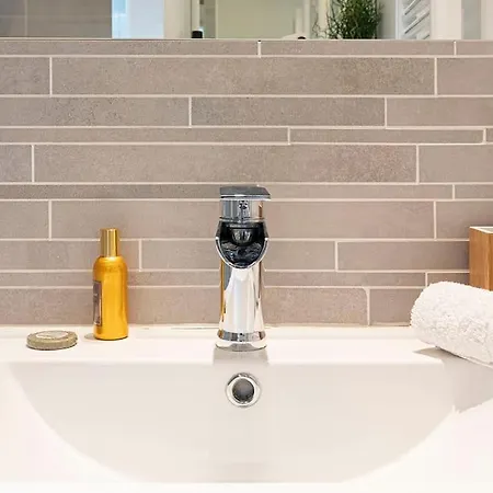 Διαμέρισμα Loft De Charme Proche Hotel-de-ville - 1er *